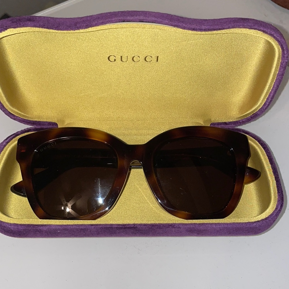 Gucci sunglasses